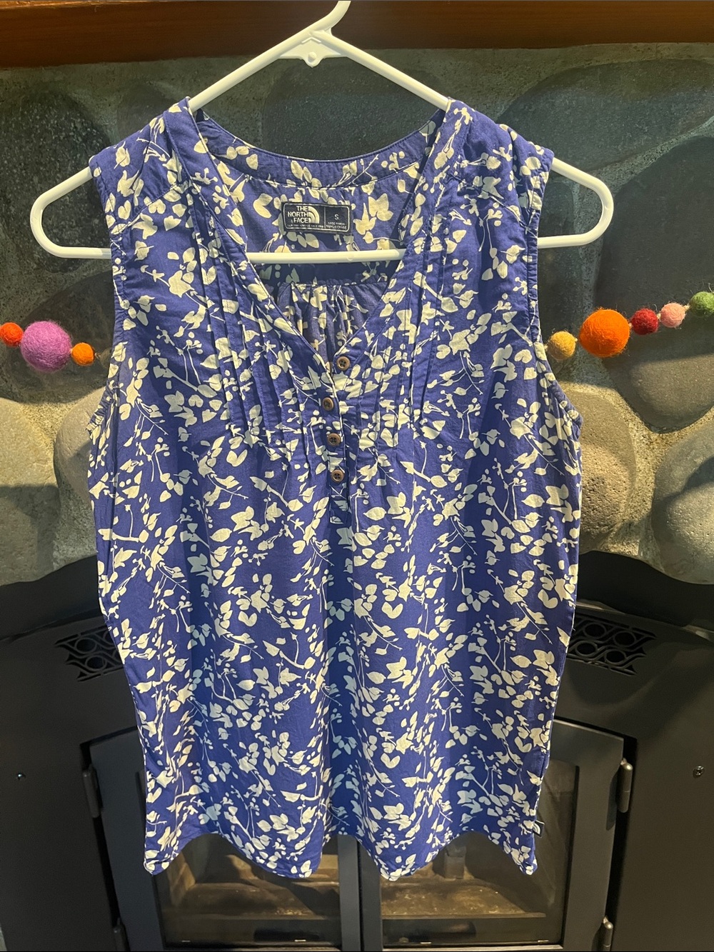 The North Face Blue and White Floral Sleeveless Pintuck Top